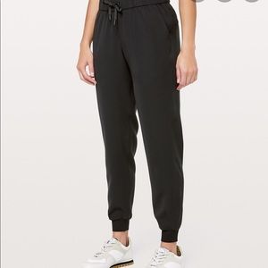 lululemon On The Fly Joggers